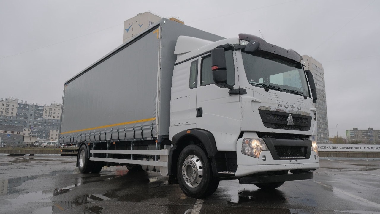 Фургон шторно-бортовой на шасси HOWO T5G 4х2 (Промтехника)